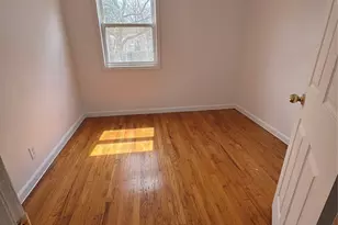206-19 Richland Ave, Oakland Gardens, NY 11364 - Photo 13