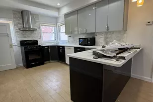 206-19 Richland Ave, Oakland Gardens, NY 11364 - Photo 5