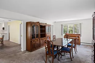 31 Marwood Pl, Stony Brook, NY 11790 - Photo 11