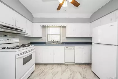 440 Columbus Avenue #2, West Harrison, NY 10604 - Photo 5