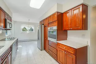 5 Old Landers Ct, Smithtown, NY 11787 - Photo 19