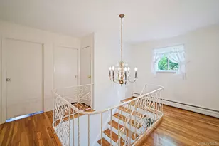 5 Old Landers Ct, Smithtown, NY 11787 - Photo 27