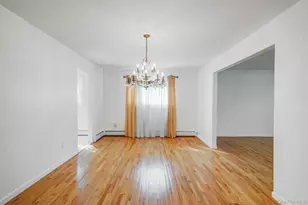 5 Old Landers Ct, Smithtown, NY 11787 - Photo 17