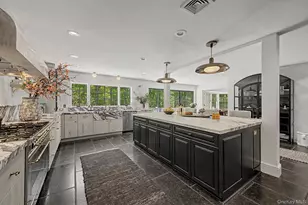 240 Eastwoods Rd, Pound Ridge, NY 10576 - Photo 9