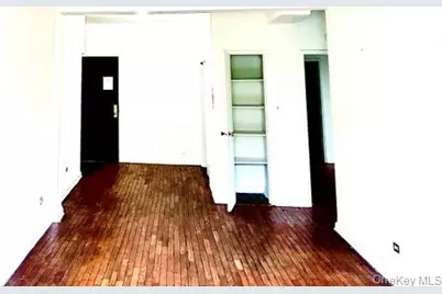 141-05 Pershing Crescent #B7, Briarwood, NY 11435 - Photo 5