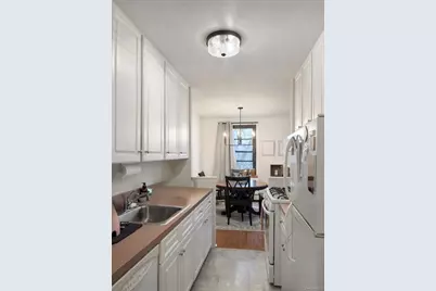 35 Stewart Place #205, Mount Kisco, NY 10549 - Photo 3