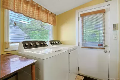 130 Madison Avenue, Valhalla, NY 10595 - Photo 27