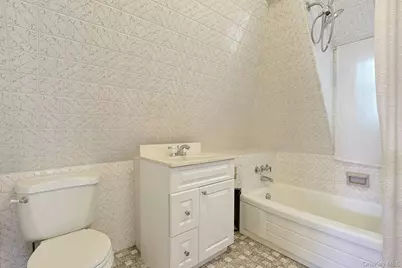 130 Madison Avenue, Valhalla, NY 10595 - Photo 25