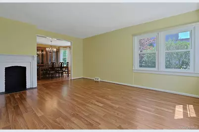 130 Madison Avenue, Valhalla, NY 10595 - Photo 11