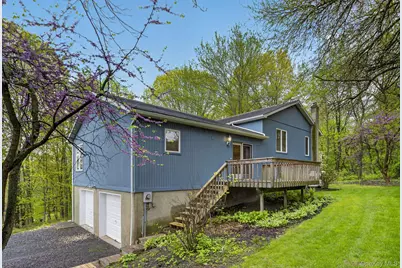 12 Hillside Drive, Marlboro, NY 12542 - Photo 1