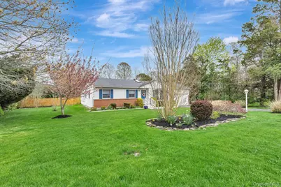 59 Homewood Drive, Hampton Bays, NY 11946 - Photo 11