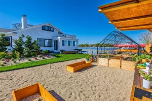 53 Old Neck Rd S, Center Moriches, NY 11934 - Photo 33