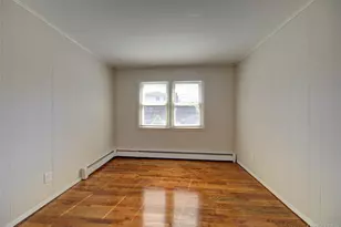 75 Farnum Blvd, Franklin Square, NY 11010 - Photo 11