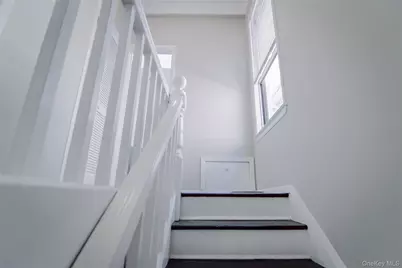 2315 Fish Avenue, Bronx, NY 10469 - Photo 15
