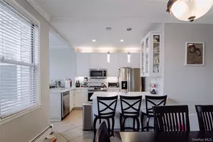 2315 Fish Ave, Bronx, NY 10469 - Photo 11