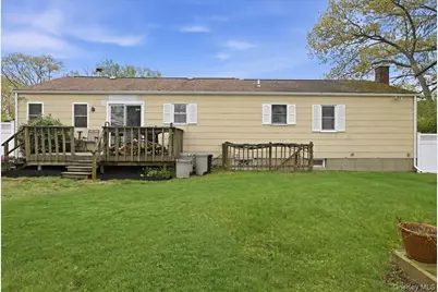 258 Oakland Avenue, Miller Place, NY 11764 - Photo 29