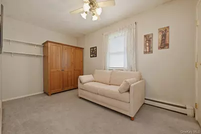 258 Oakland Avenue, Miller Place, NY 11764 - Photo 19