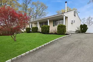 258 Oakland Ave, Miller Place, NY 11764 - Photo 3
