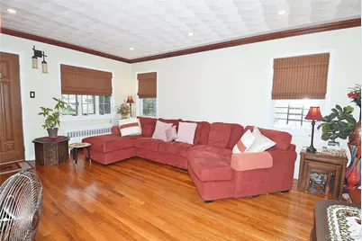8217 263rd Street, Glen Oaks, NY 11004 - Photo 3