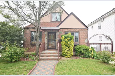 8217 263rd Street, Glen Oaks, NY 11004 - Photo 33
