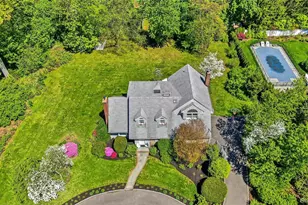 9 Townsend Rd, Glen Cove, NY 11542 - Photo 47