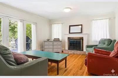 9 Townsend Road, Glen Cove, NY 11542 - Photo 23