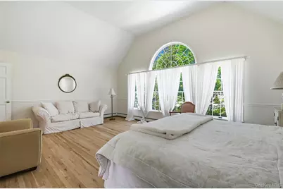 9 Townsend Road, Glen Cove, NY 11542 - Photo 31