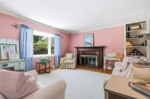 9 Townsend Rd, Glen Cove, NY 11542 - Photo 11