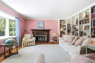 9 Townsend Rd, Glen Cove, NY 11542 - Photo 13
