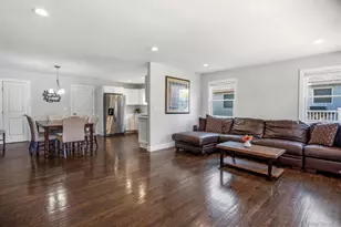 11 Jackson St, East Islip, NY 11730 - Photo 7