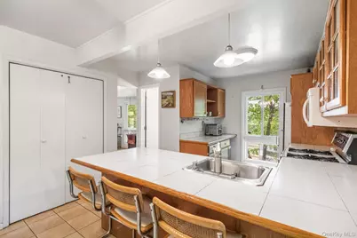 73 Bramblebrook Road, Ardsley, NY 10502 - Photo 11