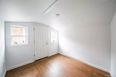 109 Matthews Road, Oakdale, NY 11769 - Photo 31