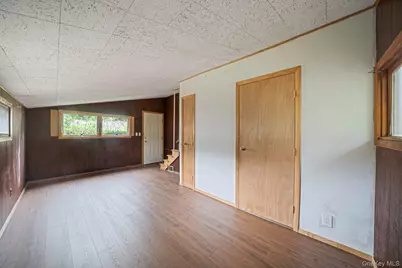 109 Matthews Road, Oakdale, NY 11769 - Photo 21