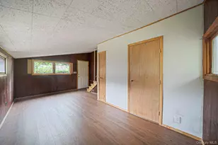 109 Matthews Rd, Oakdale, NY 11769 - Photo 21