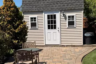 345 O'Connor Rd, North Babylon, NY 11703 - Photo 19