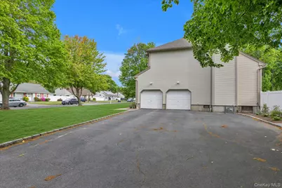 31 9th Avenue, Kings Park, NY 11754 - Photo 25