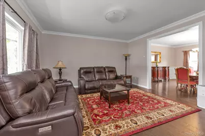 31 9th Avenue, Kings Park, NY 11754 - Photo 3
