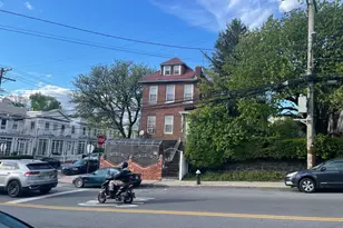 621 E 237th St, Bronx, NY 10466 - Photo 5