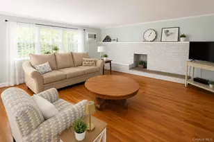 68 George St, Patchogue, NY 11772 - Photo 5