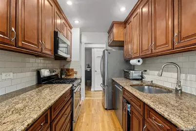 110 Dehaven Drive #216, Yonkers, NY 10703 - Photo 5