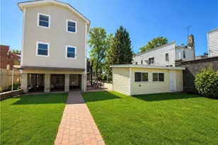 3173 Shore Pkwy, Brooklyn, NY 11235 - Photo 7