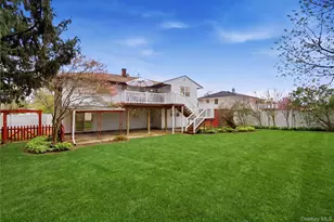 229 New York Ave, Bay Shore, NY 11706 - Photo 15