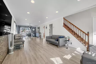 82-30 266th Street, Glen Oaks, NY 11004 - Photo 3