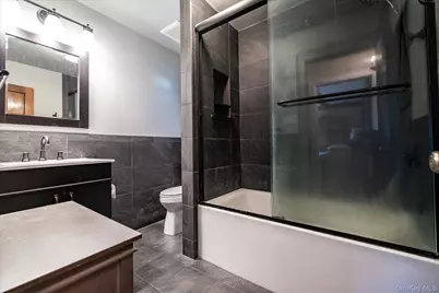 19 Addison Place, Rockville Centre, NY 11570 - Photo 21