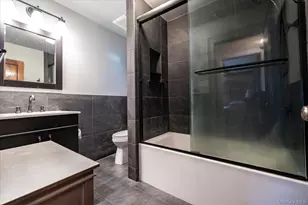 19 Addison Pl, Rockville Centre, NY 11570 - Photo 21