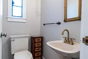 19 Addison Pl, Rockville Centre, NY 11570 - Photo 13