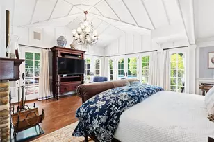 2 Aspen Pl, Great Neck, NY 11021 - Photo 21