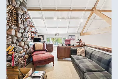2 Aspen Place, Great Neck, NY 11021 - Photo 29