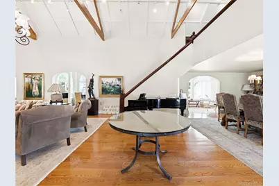 2 Aspen Place, Great Neck, NY 11021 - Photo 5
