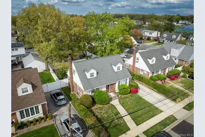 19 Sloan Drive S, Valley Stream, NY 11580 - Photo 31